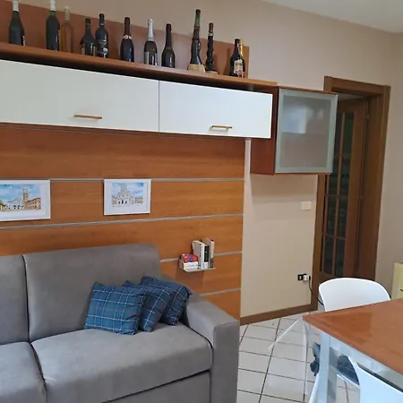 Casa Mattia Ground Floor No 1 Апартаменты